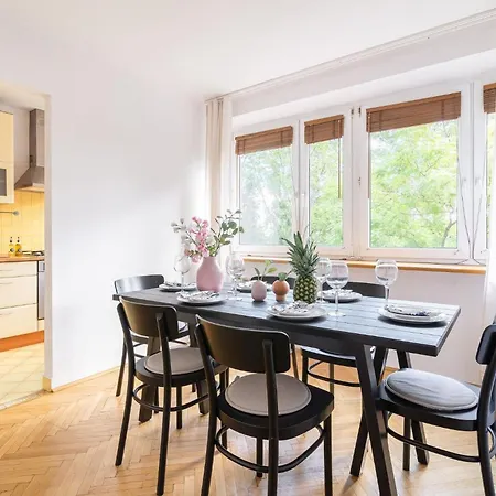 Апартаменты Smolna 8 - Warm With Balcony By Renters *