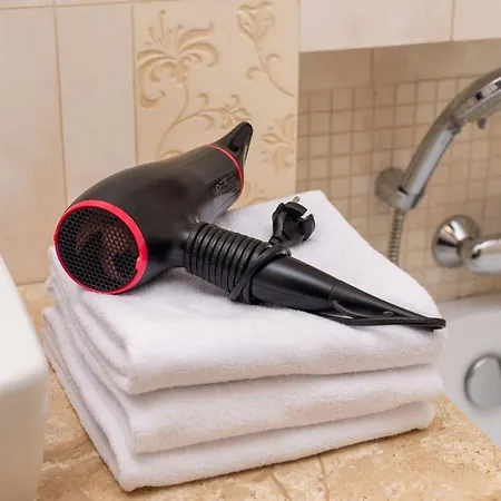 Warm & Family Friendly Apartment With Balcony By Noclegi Renters