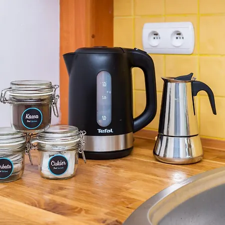 Appartamento Warm & Family Friendly Apartment With Balcony By Noclegi Renters